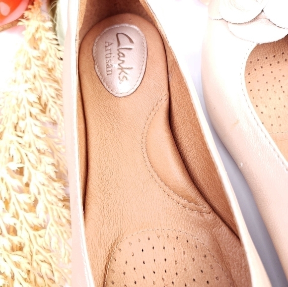 Clarks Artisan Rose Mauve Flats Sz 5m - Picture 4 of 8